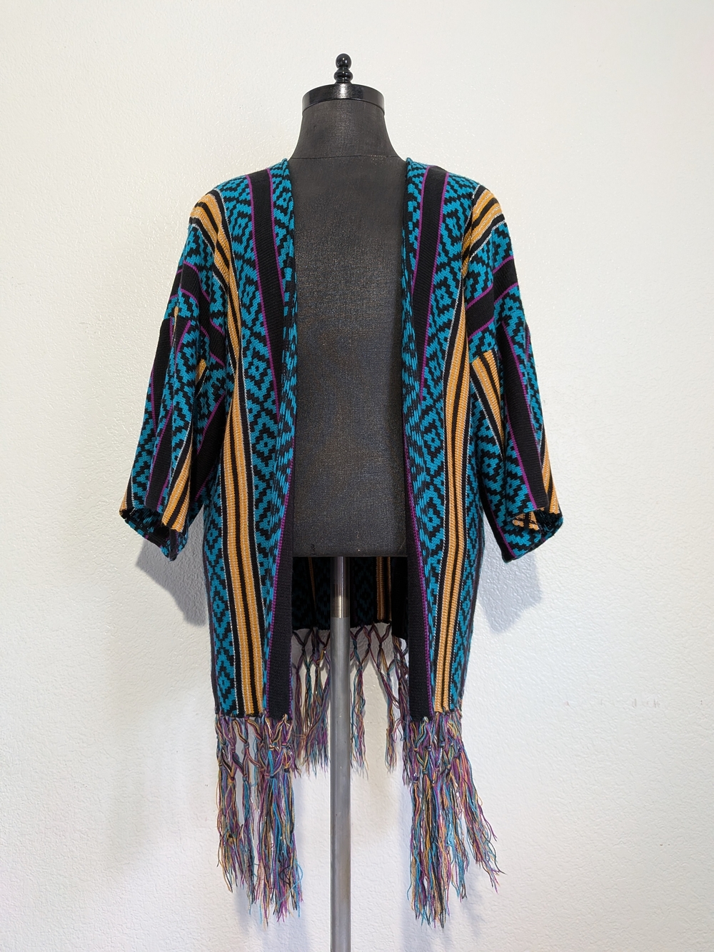 Wrangler Retro Geometric Southwestern-Print Open Small Cardigan With Fridge Hem